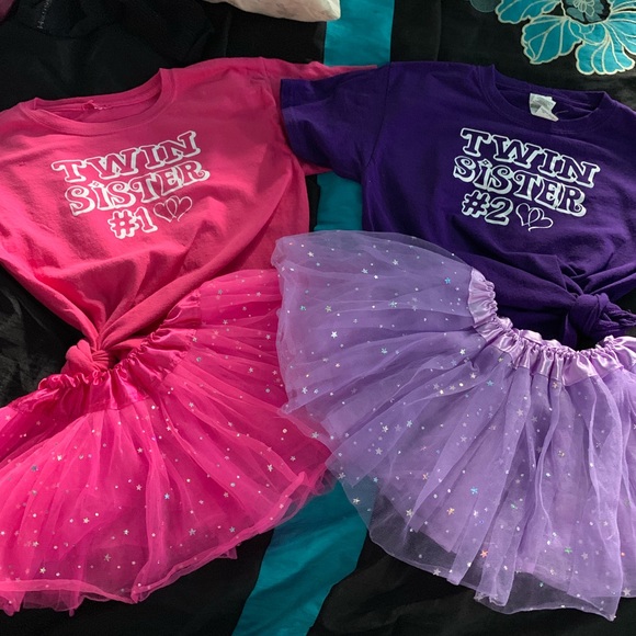 Other - Twin sister👯‍♀️ shirts with cute tutu 4 piece set